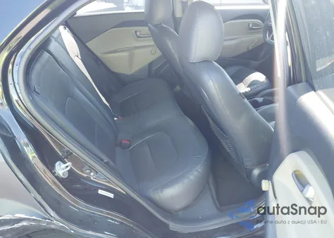 2015 Kia Rio Lx z USA, uszkodzony, nr VIN KNADM5A30F6451573